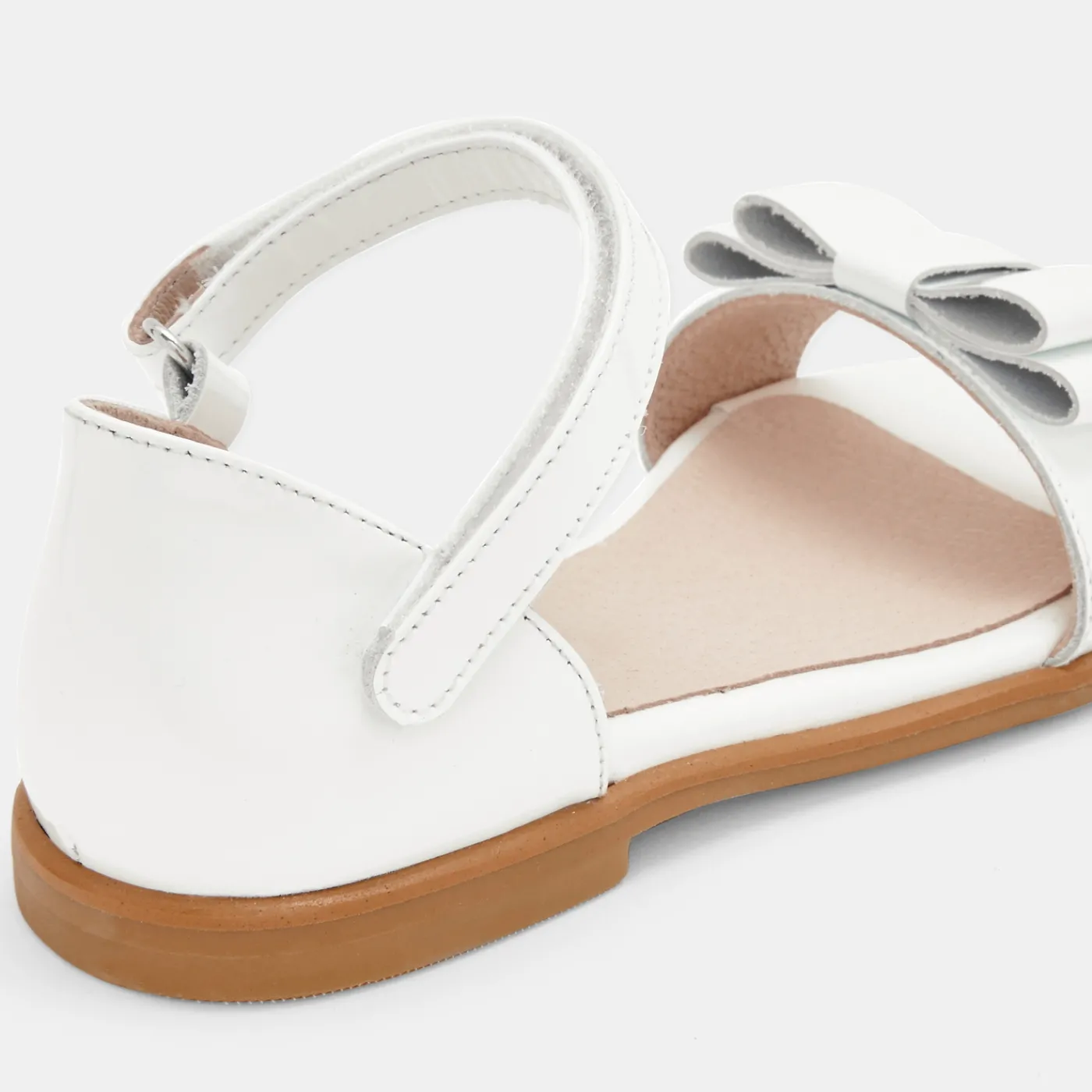 Jacadi Nu-pieds enfant fille en cuir verni - blanc BLANC JACADI Outlet